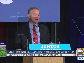 Tim Kaine addresses crowd in Spanish in the Valley