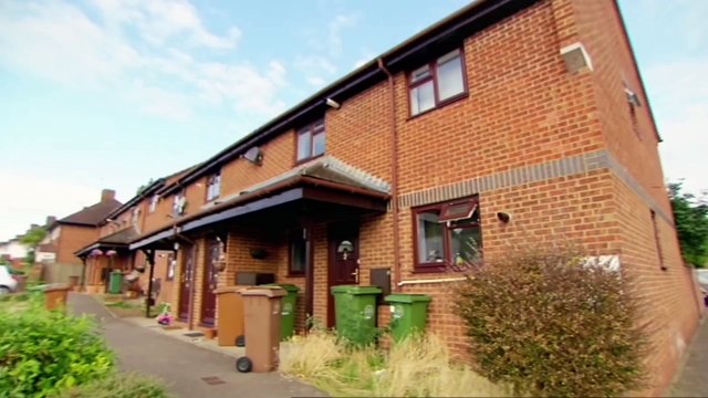 Obsessive Compulsive Cleaners - Toilet Has Never Been Cleaned