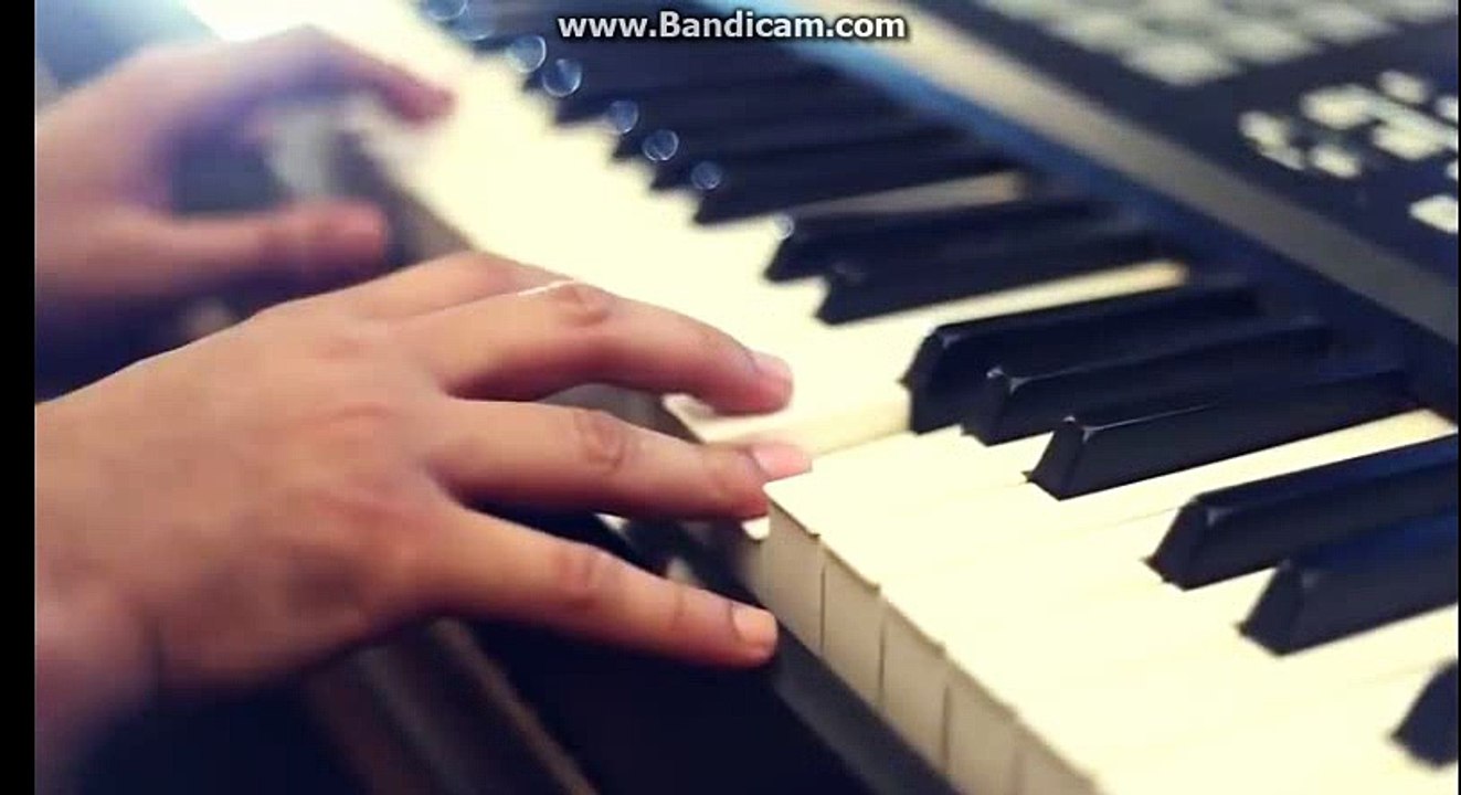 Dhoop Aye Tu Chaun Tum Lana Love Mashup Medley 2 Full Video Song Sarmad Qadeer ,Farhana Maqsood