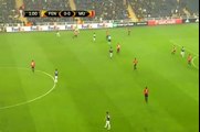 Vidéo: Le superbe but de Moussa Sow face à Manchester United. Regardez