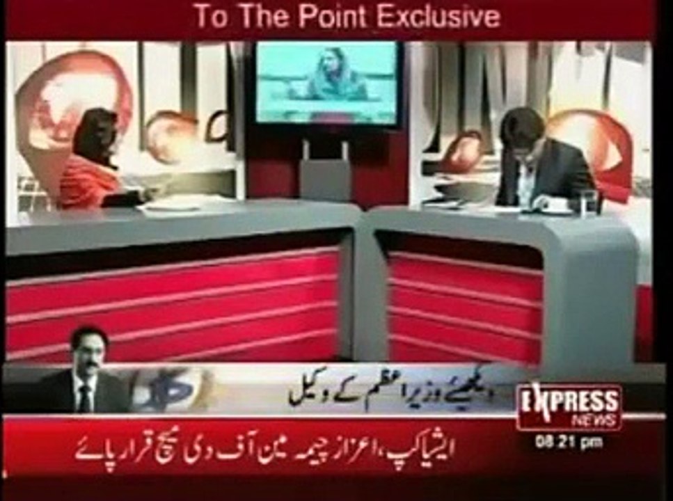 In this old video Shahzaib lefts MarviMemon speechless by showing her old speeches