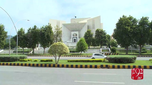 Captain Safdar submits his statement in SC 4-11-2016 - 92NewsHD