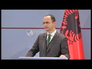 Ora News - Bushati: Zgjidhja e çështjeve me Greqinë jo me kërcënime