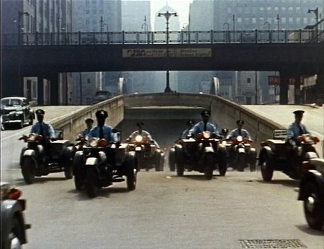 Crime Story - S01E10 - Justice Hits The Skids