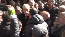 Hdp'lilerin Gözaltına Alınmasını Protesto Eden Gruba Polis Müdahale Etti