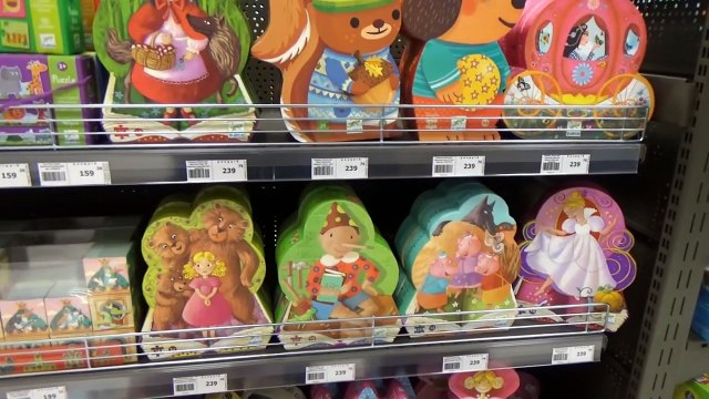 Едем в торгово развлекательный центр покупаем игрушки Мистер Макс & Мисс Катя (новый выпуск 05 11 2016)