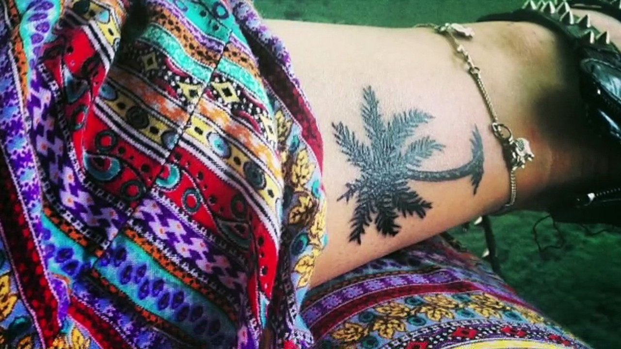 Modèles tatouage palmier