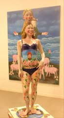 Sultan 2. Abdulhamid'in Suretini Bikinili Kadının Göbeğine Resmettiler