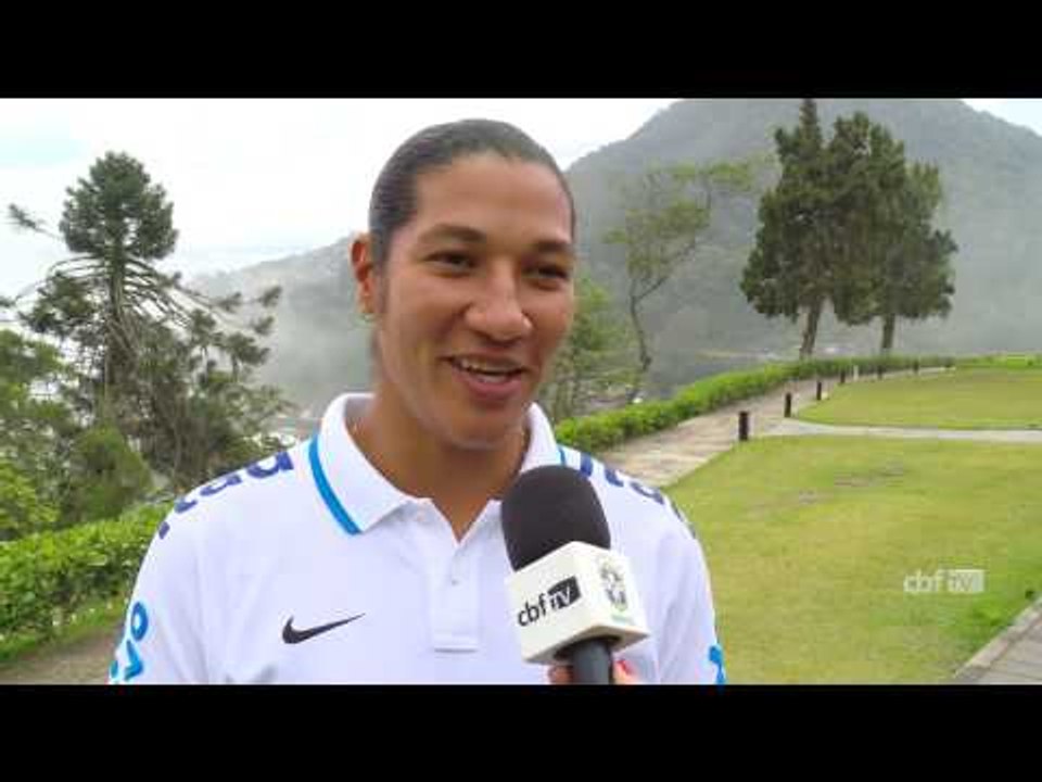 Daniela Alves é auxiliar técnica da Seleção Brasileira Sub-20
