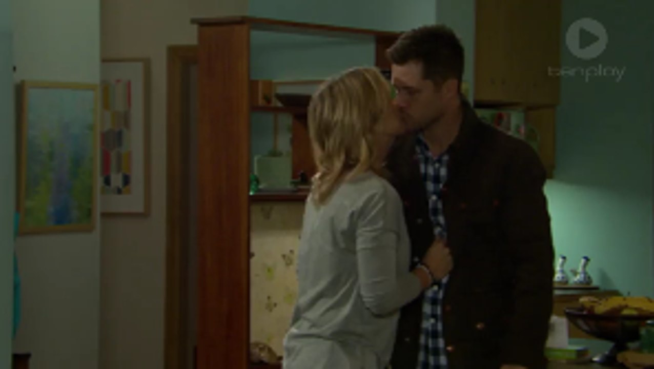 Steph scenes ep 7490