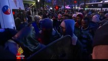 Thousands of refugees forced from camp in Paris