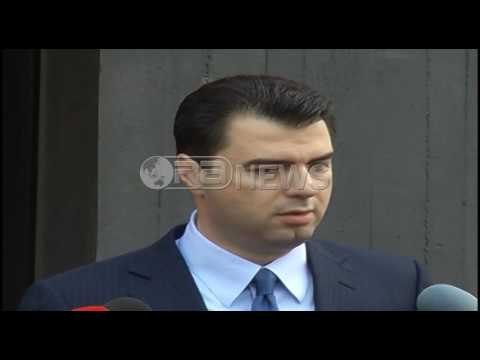 Ora News - Basha takim me përfaqësues të medias: Aleancë kundër krimit dhe kanabisit