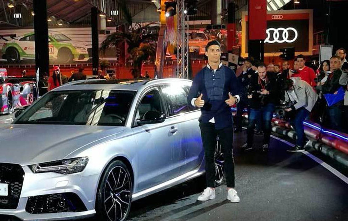 Les joueurs du Real Madrid reçoivent leurs nouveaux bolides !