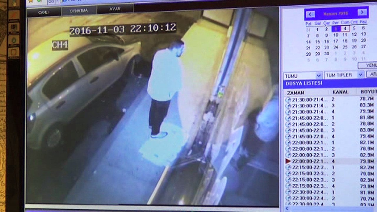 KASAPTAN SUCUK ÇALARKEN KAMERAYA, SONRADA POLİSE YAKALANDI...