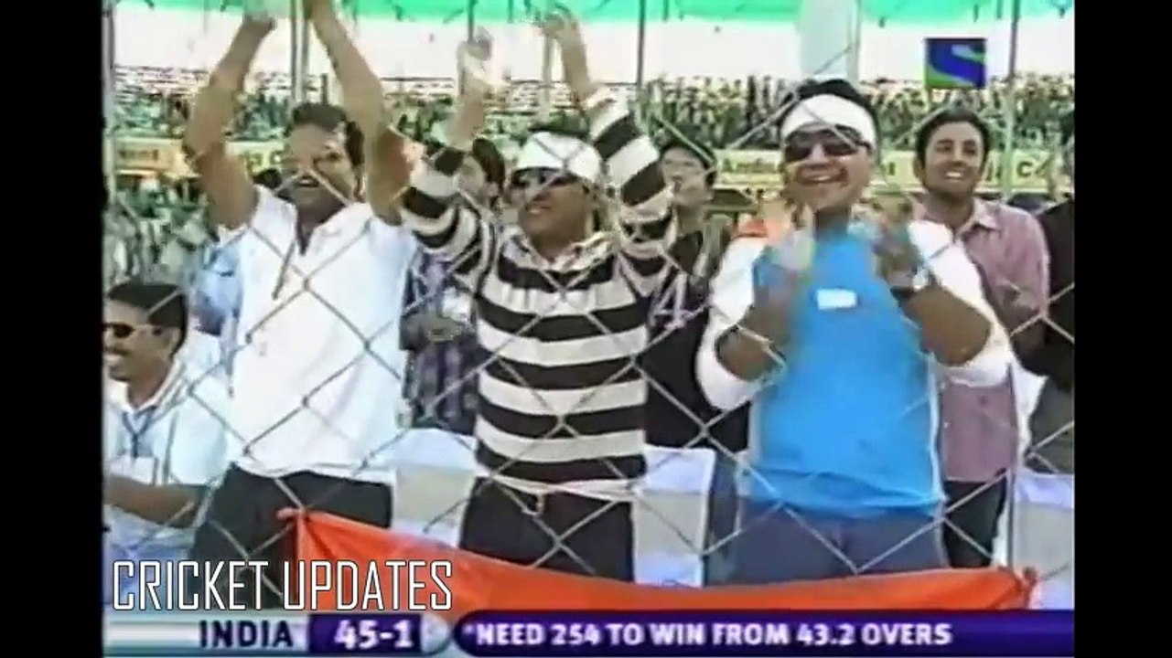 MS Dhoni 183 Runs of 145 Balls vs Sri Lanka    15 Fours & 10 Sixes