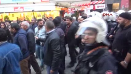 Izmir'de "Hdp" Eylemine Polis Müdahalesi, 55 Gözaltı Var