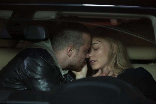 МОЛОТ русский Фильм