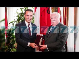 ERION VELIAJ TAKOHET NE AUSTRI ME HOMOLOGUN E VJENES - News, Lajme - Kanali 10