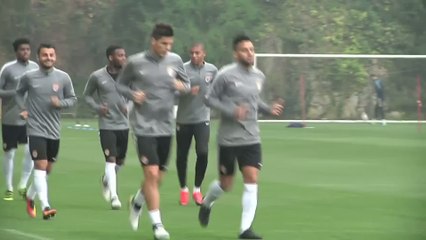 Foot - L1 - ASM : Falcao reprend du poil de la bête ?