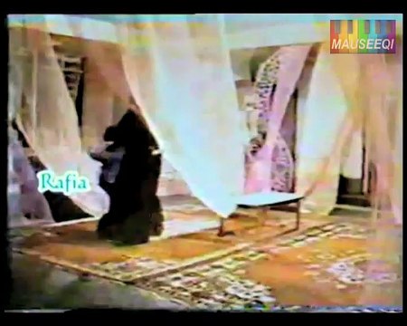 Aey Meray Dilruba Kahon Kis Tarah - Naqsh-e-Qadam - Nahid Akhtar DvD Film Hits Vol. 1 Title_19