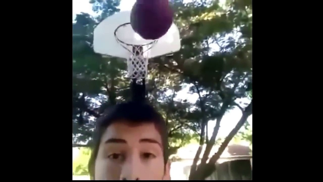 Incearca sa nu razi la acest video- FAZE AMUZANTE #1