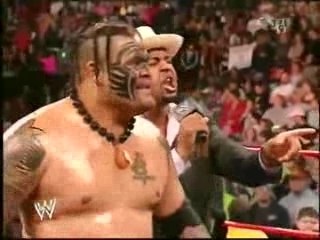 Catch john cena vs umaga signature qui degenere