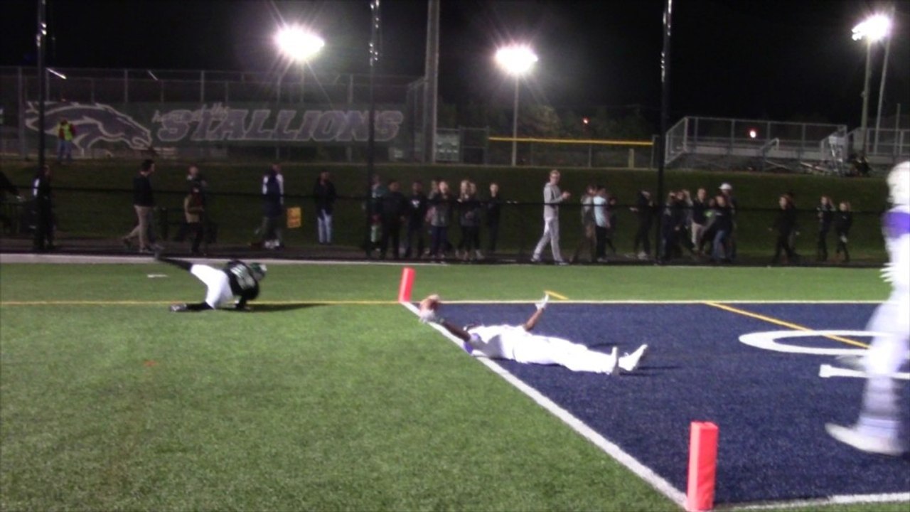 No. 10 Lake Braddock holds off late rally, beats South County, 52-44