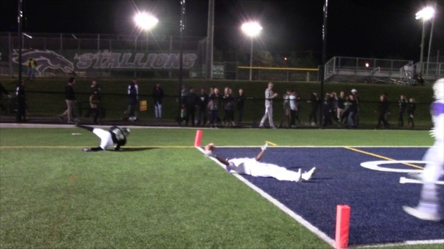 No. 10 Lake Braddock holds off late rally, beats South County, 52-44