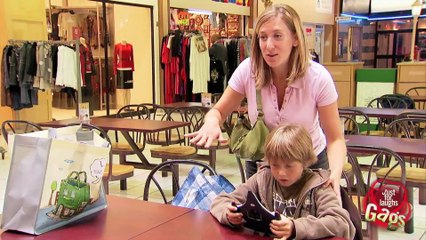 Cop Smashes Little Kid s Video Game