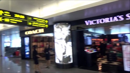 VietJet Air take off Hanoi Noi Bai International Airport Shops