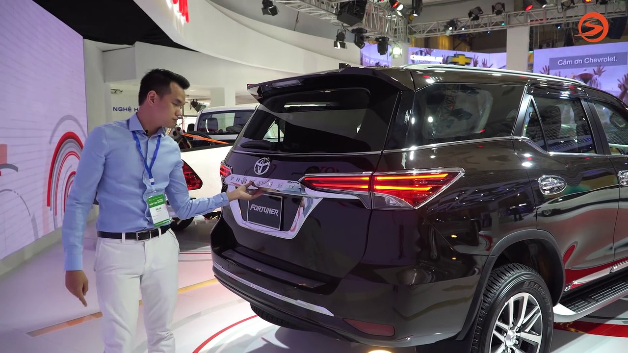 Gía Toyota Fortuner 2017 Máy Dầu, Máy Xăng, XEM NGAY - 0902499254