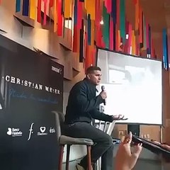 Christian Meier presentando su nuevo álbum 'Nada Ha Cambiado'
