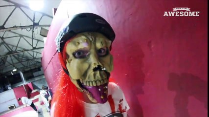 PEOPLE ARE AWESOME 2016  BEST HALLOWEEN COSTUME EDITION!