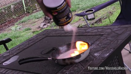 Il Verse Une Tasse De Sel Dans L’évier. Une Astuce À Essayer Vivement !