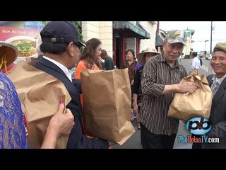 Bữa ăn miễn phí và tâm tình người cho, kẻ nhận trên phố Bolsa