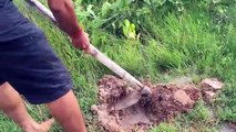 Amazing Deep Hole Fishing - How to fishing with deep hole - Cambodia Traditional Fishing #