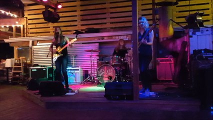 Katy Guillen & The Girls - Got My Mojo Workin' - 4 Nov 16