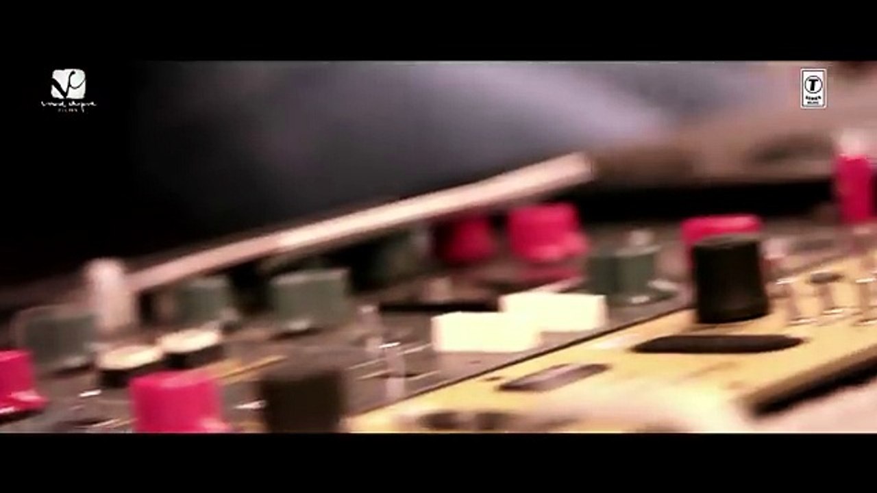 ATRANGI YAARI  Video Song   WAZIR   Amitabh Bachchan, Farhan Akhtar   T-Series