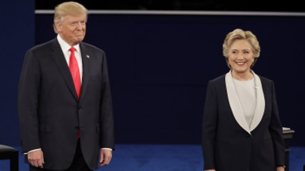 Son Anketlerde Clinton, Trump'ın 5 Puan Önüne Geçti