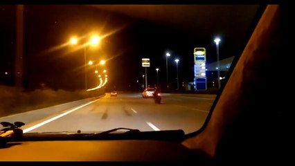 Report TV - Tiranë, ja ku zhvillohen garat me makina,shpejtësi deri 250 km/orë