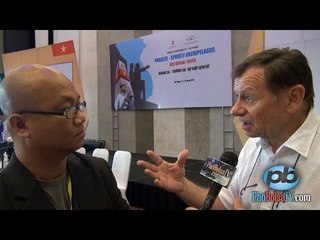 "Khi làm có lợi cho đồng bào, mặc dù bị cấm, mình phải tiếp tục."