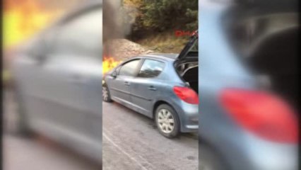 Bursa Otomobil Bir Anda Alev Aldı