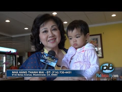 Món chả giò và bún mắm ở nhà hàng ca sĩ Thanh Mai có gì đặc biệt?