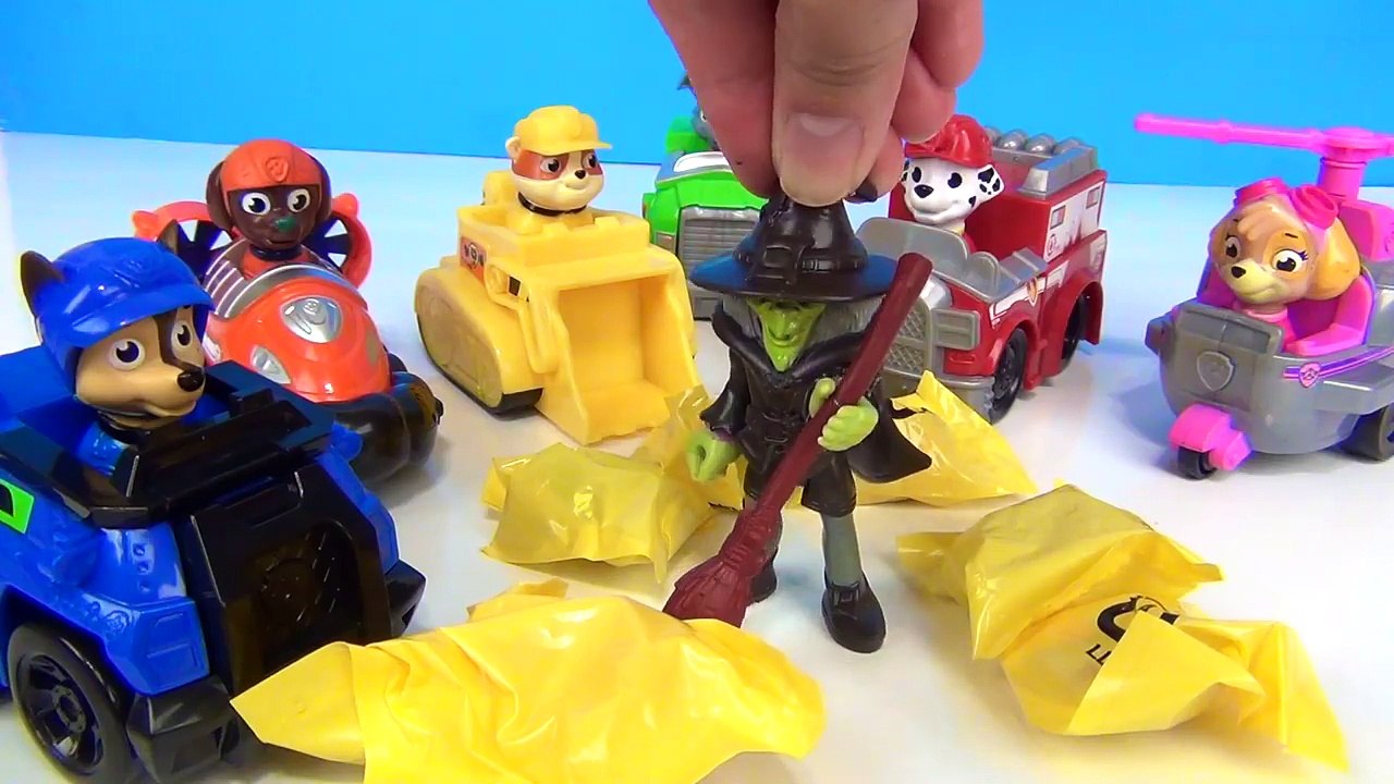 PAW PATROL Slime Toilet Witch Spell, Toy Hunt Surprises, Skye, Chase, Ryder, Launch n Roll / TUYC