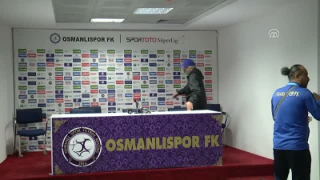 Osmanlıspor Teknik Direktörü Akçay: Süper Lig'de 1 Puan Altın Değerindedir