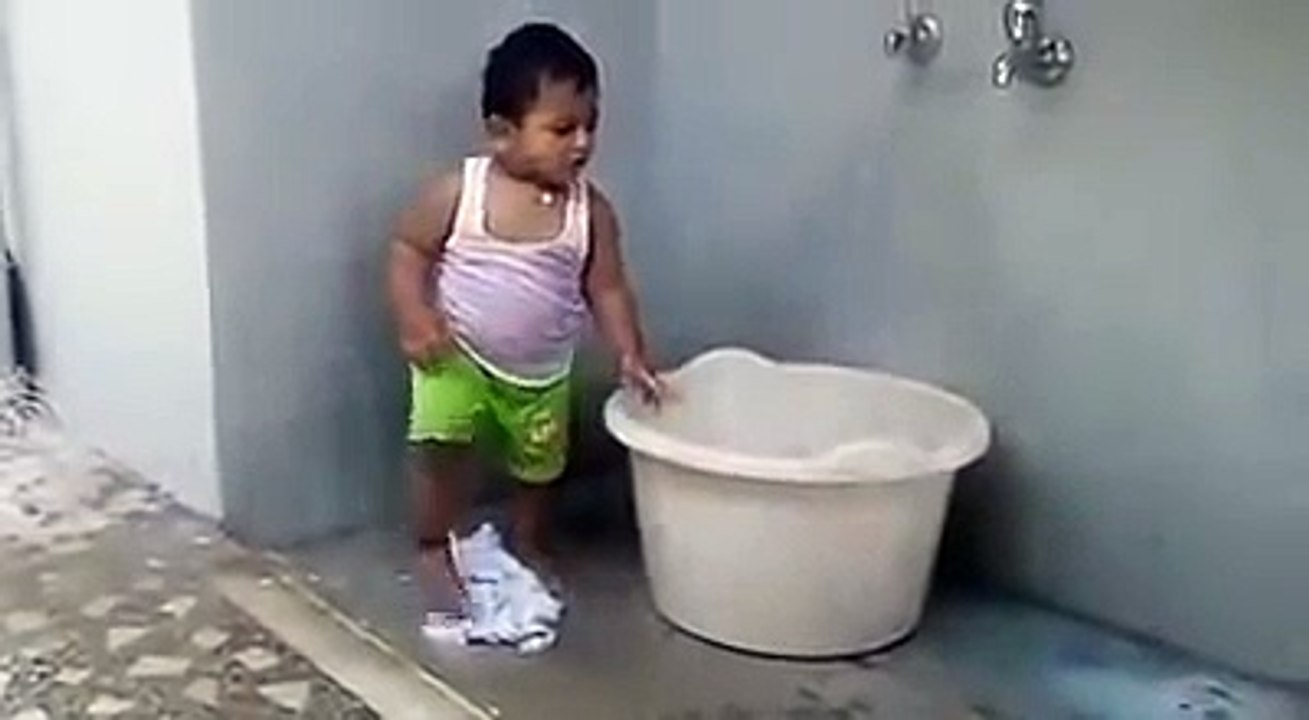 New Baby Funny Videos 2016 Indian Baby Washing Clothes Whatsapp Video Latest - YouTube