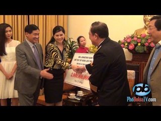 Doanh nhân Jonathan Hạnh Nguyễn tặng 2 tỷ đồng xây dựng bia tưởng niệm