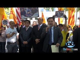 Biểu tình chống đề nghị kết nghĩa giữa hai TP Irvine và Nha Trang