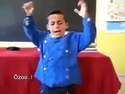 Biri Şunu Askere Göndersin :)