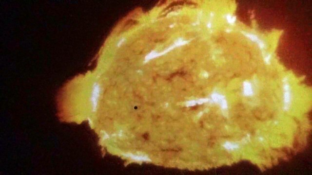 8 планет млечного пути в Планетарии в Конфетти